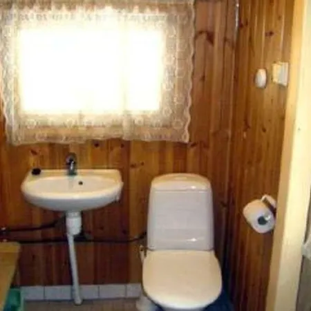 Holiday home Holiday Varisniemi Tiirinlahti